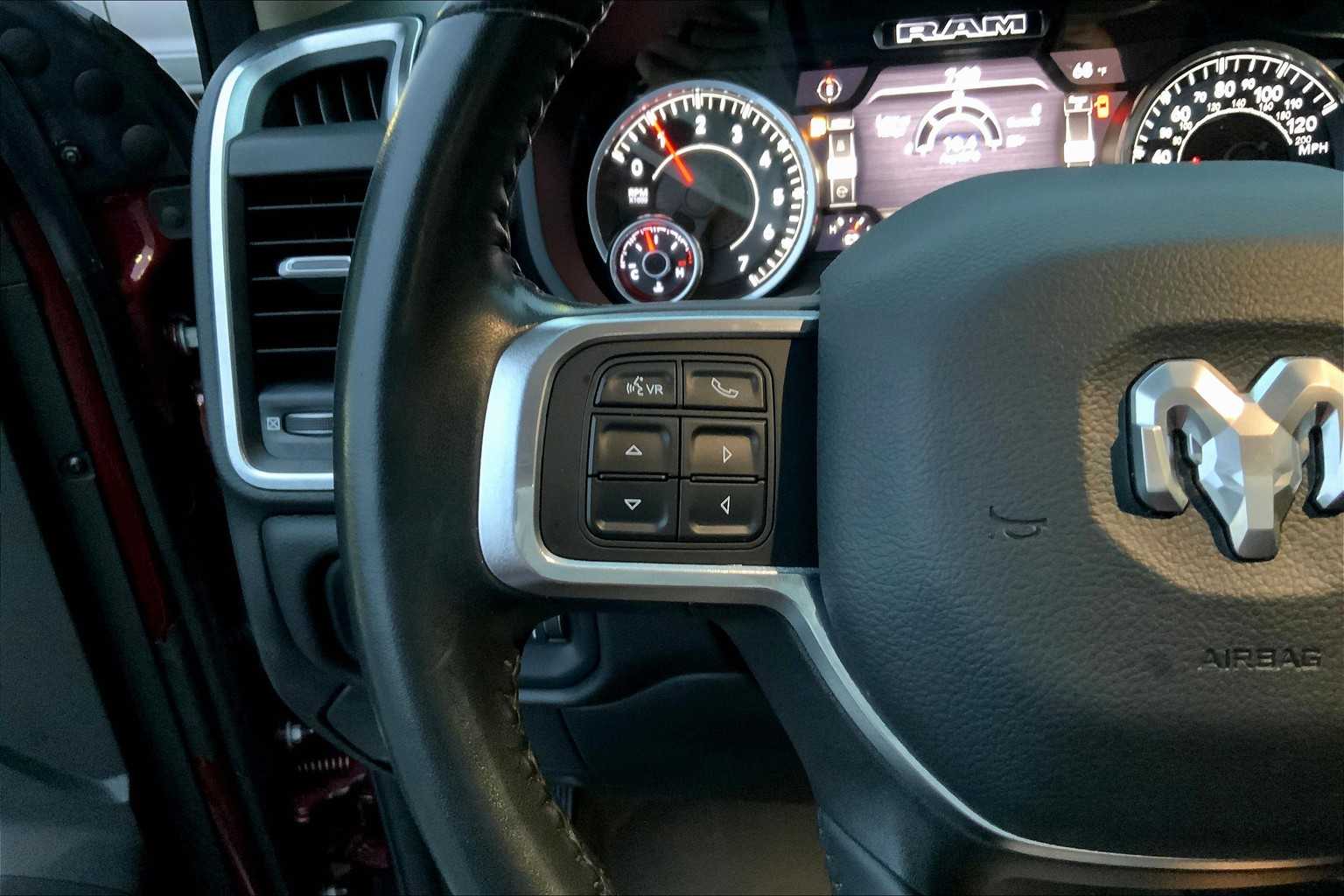 2022 Ram 2500 Laramie photo 20