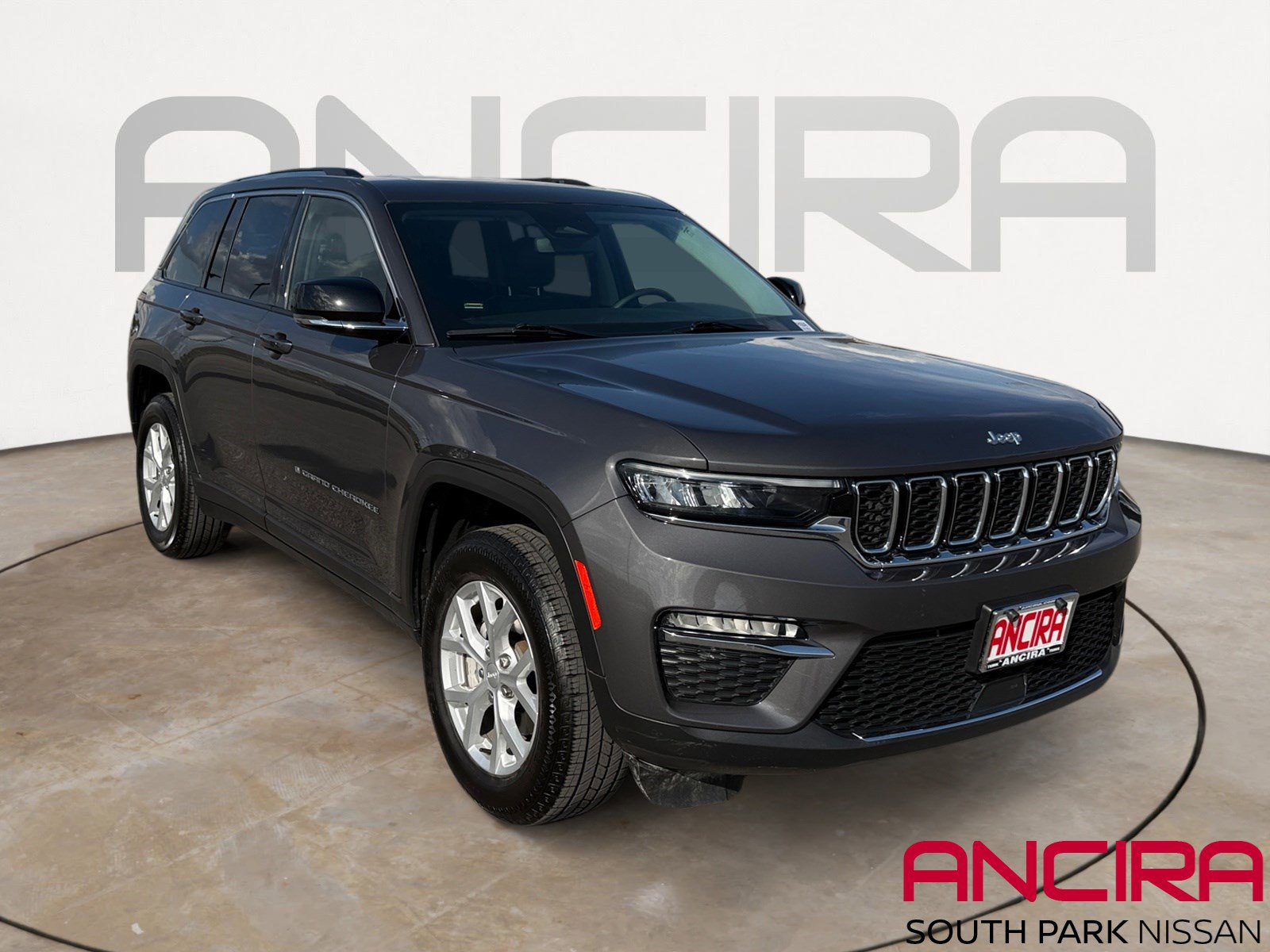 2024 Jeep Grand Cherokee Limited's photo