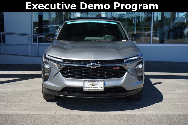 2025 Chevrolet Trax photo 3