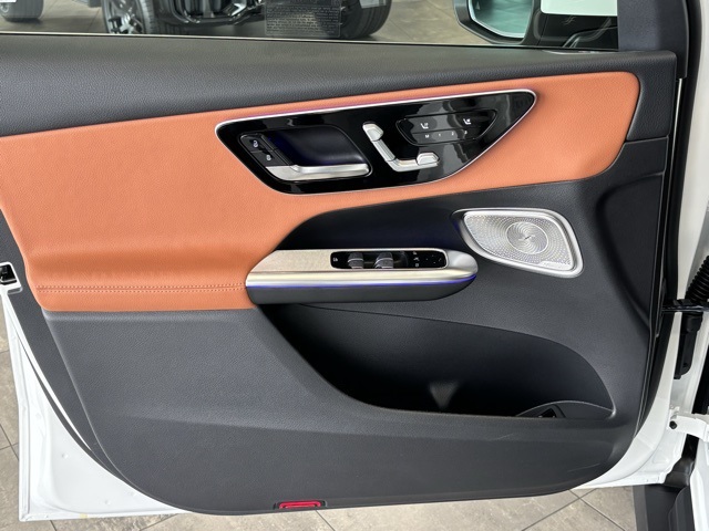 2026 Mercedes Benz GLC 350e 4MATIC photo 10