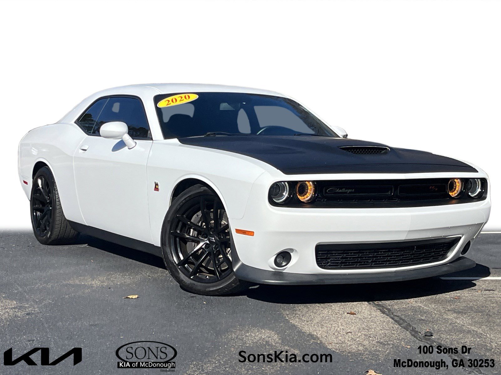 2020 Dodge Challenger R/T's photo