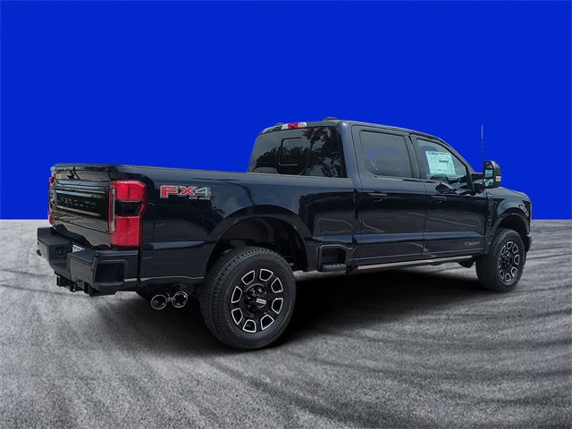 2025 Ford F-350 Platinum photo 3