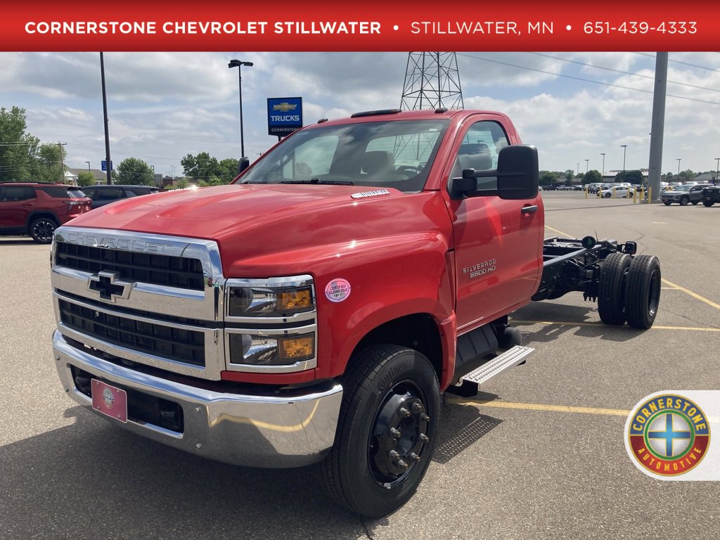 2024 Chevrolet Silverado 4500 Medium Duty Chassis Cab Work Truck