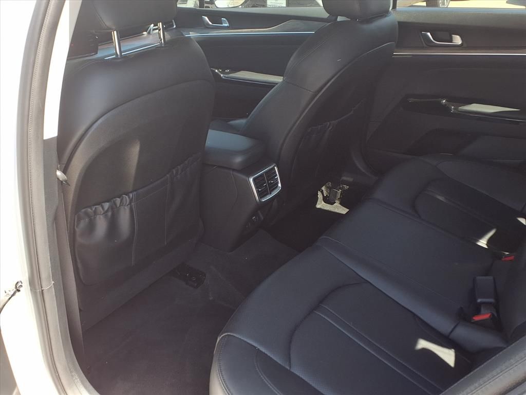 2023 Kia K5 EX photo 16