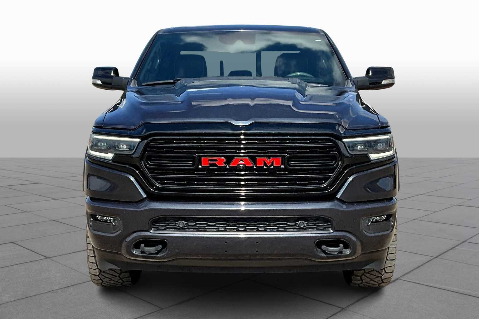 2021 Ram 1500 Limited photo 3