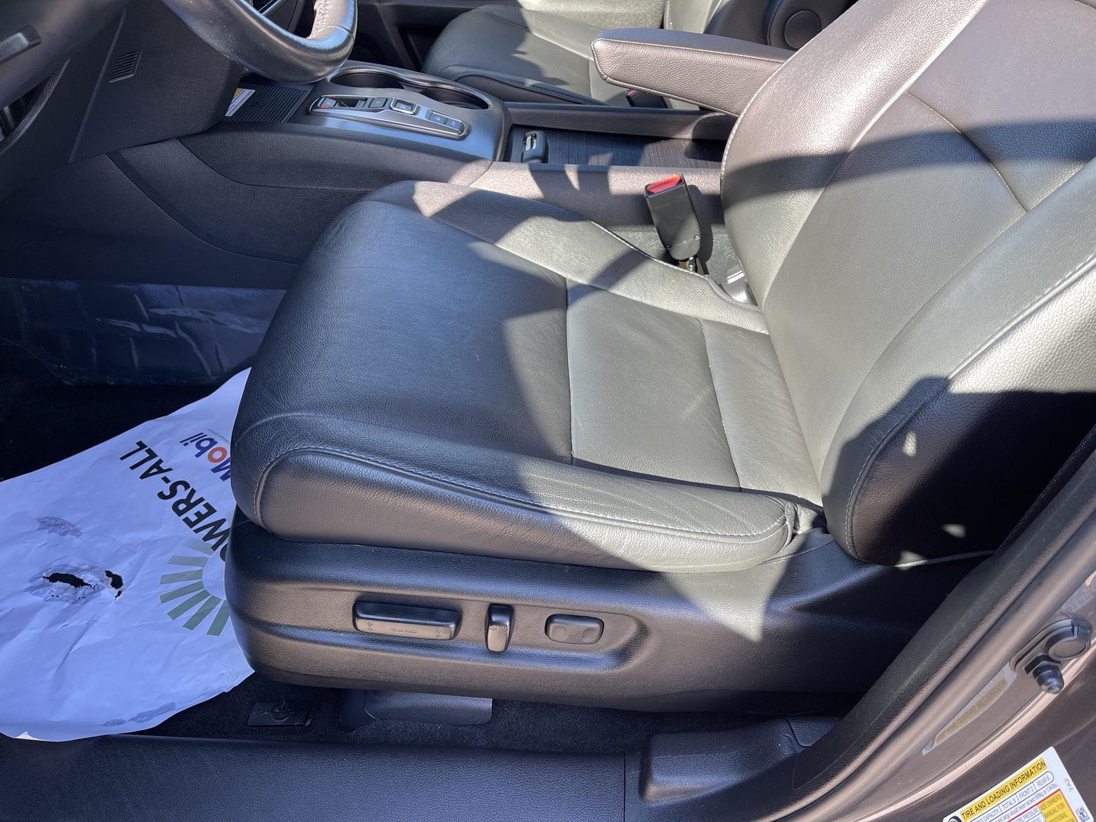 2022 Honda Pilot Special Edition photo 3