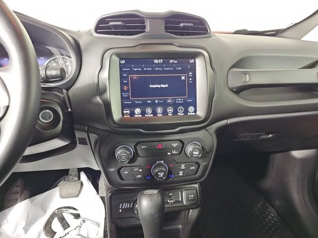 2023 Jeep Renegade Trailhawk photo 17