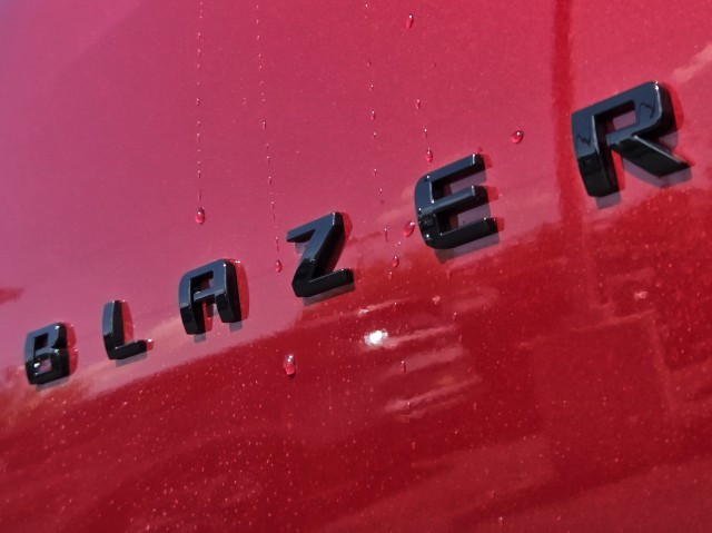 2025 Chevrolet Blazer RS photo 16