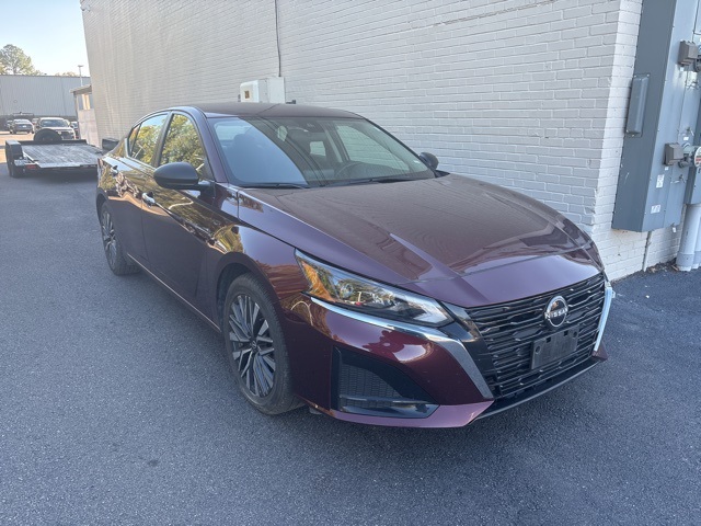 2024 Nissan Altima 2.5 SV photo 3