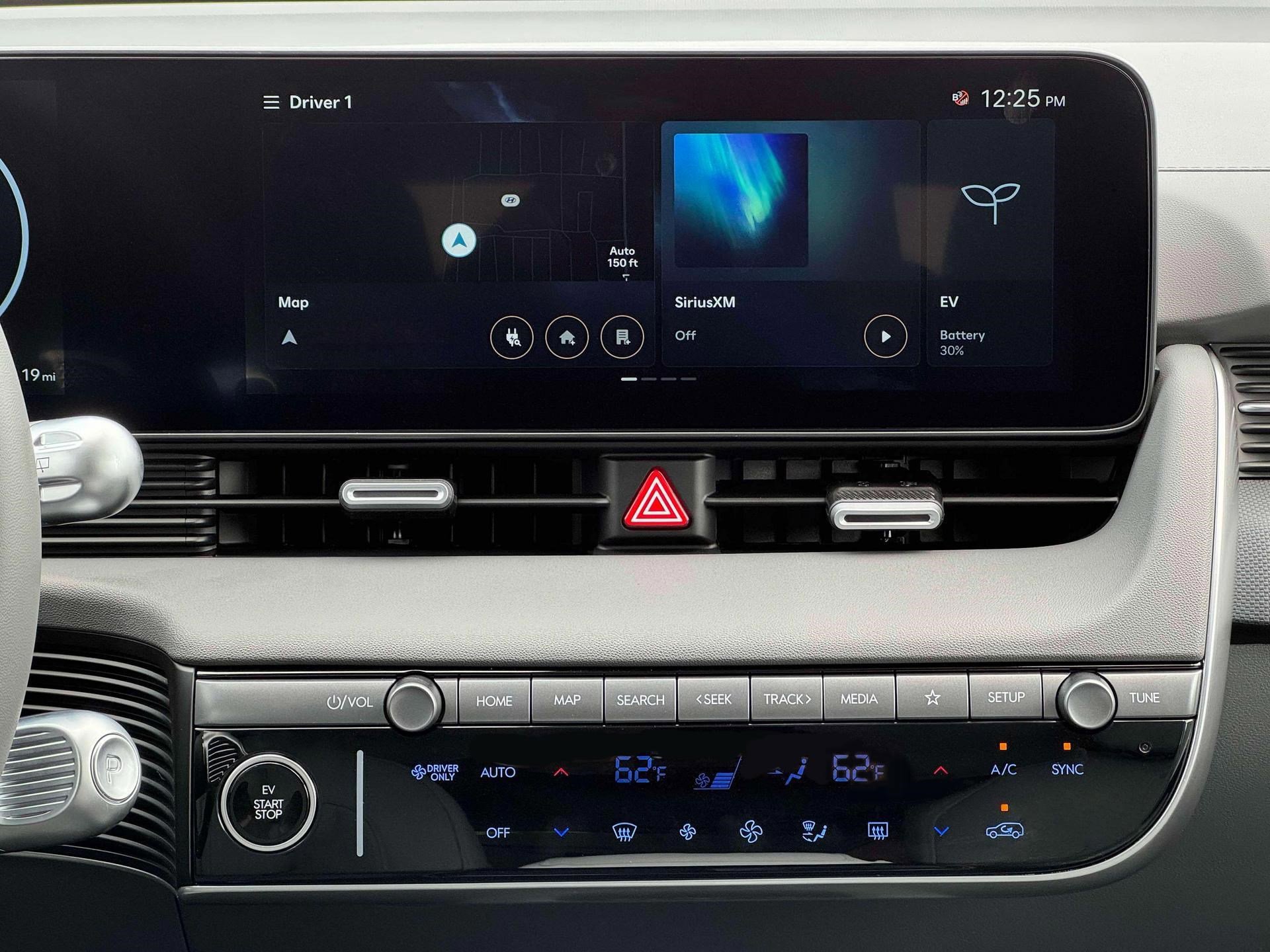 2025 Hyundai Ioniq 5 SEL photo 18