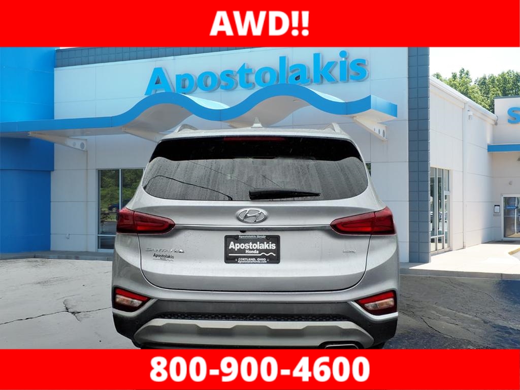 2020 Hyundai Santa Fe SEL photo 2