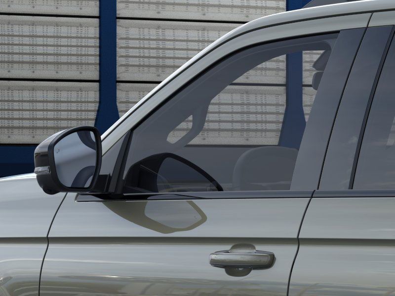 2025 Ford Expedition photo 18