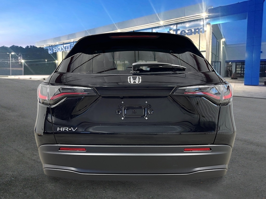 2026 Honda HR-V LX photo 3