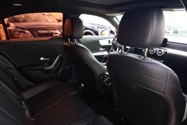 2021 Mercedes Benz A 220 photo 12
