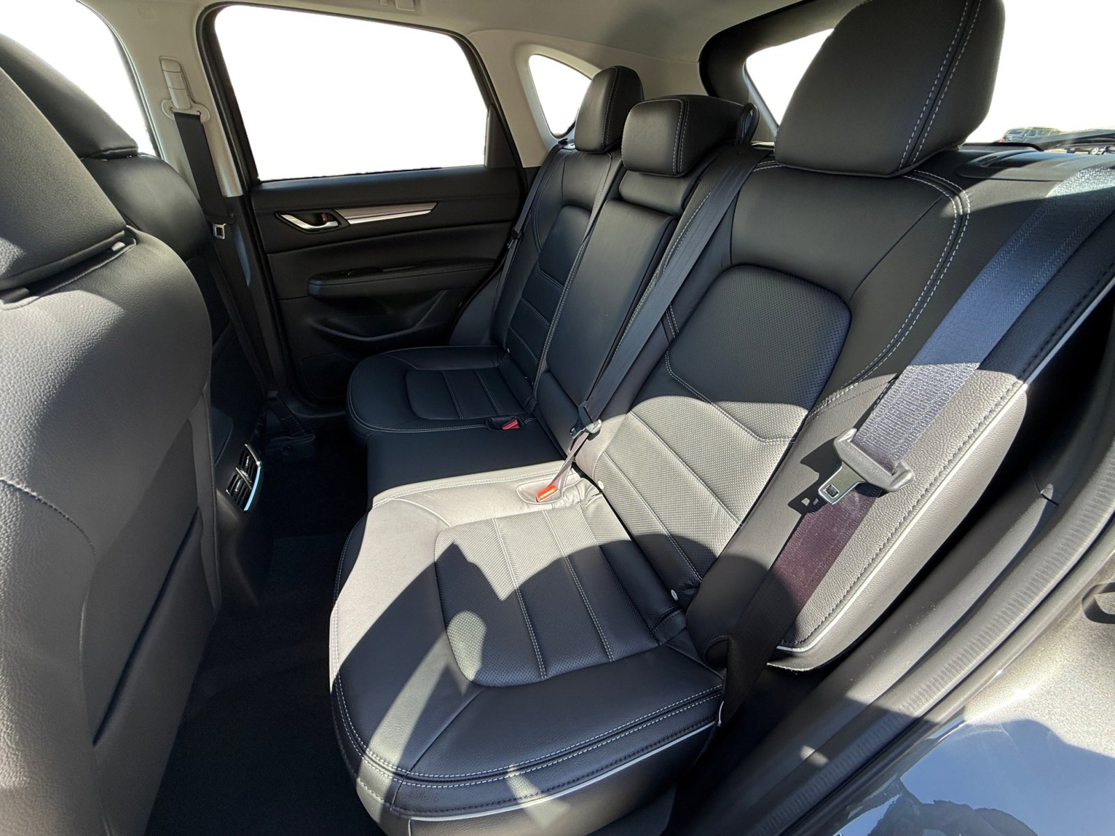 2025 Mazda CX-5 2.5 Premium Plus photo 16