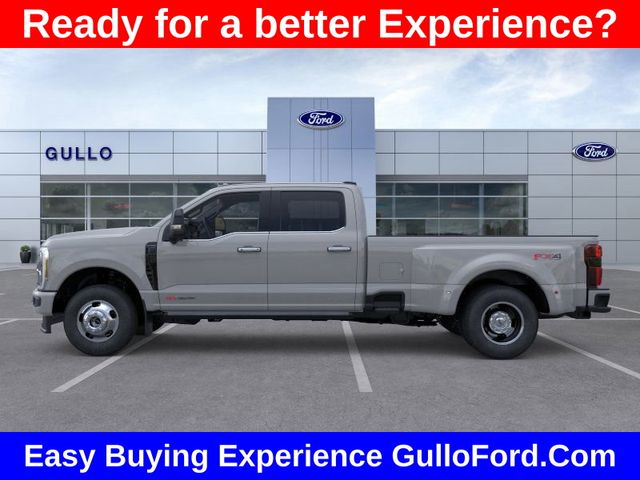 2025 Ford F-350 photo 3