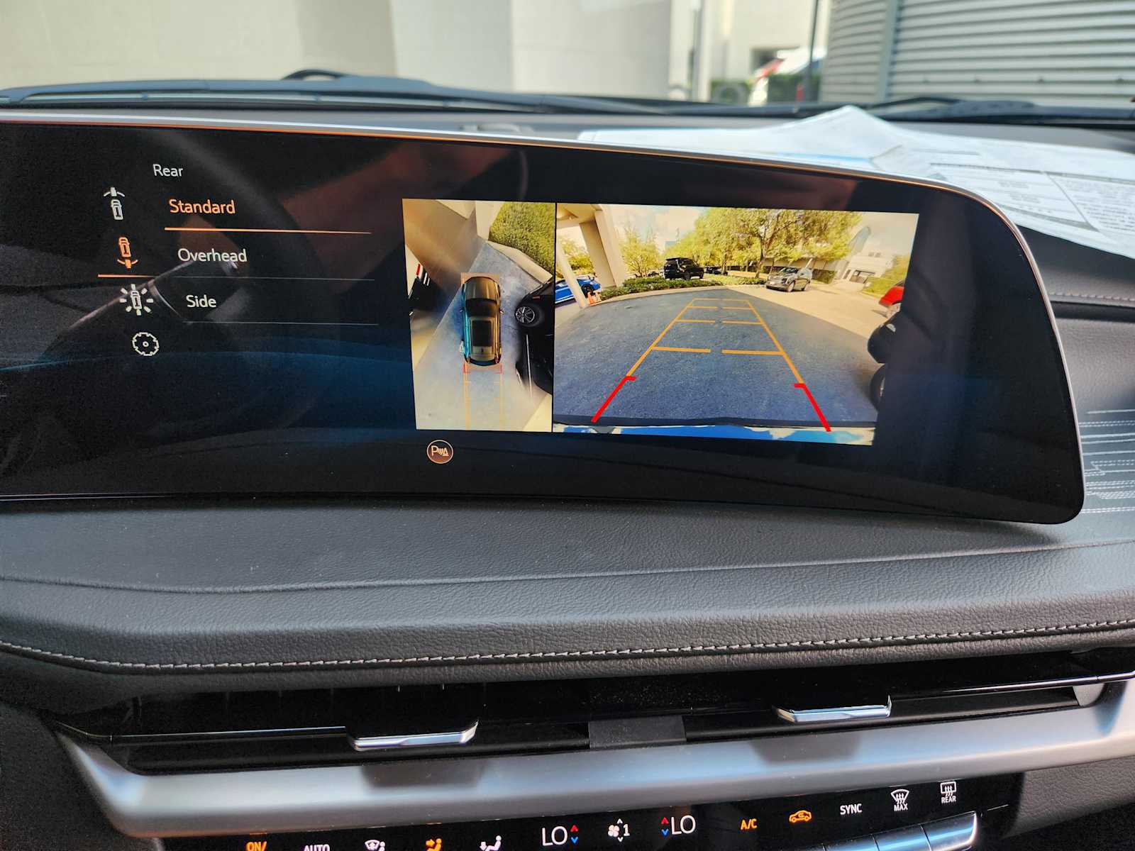 2025 Cadillac XT4 Premium Luxury photo 10