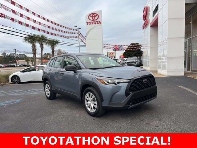 2022 Toyota Corolla Cross L's photo