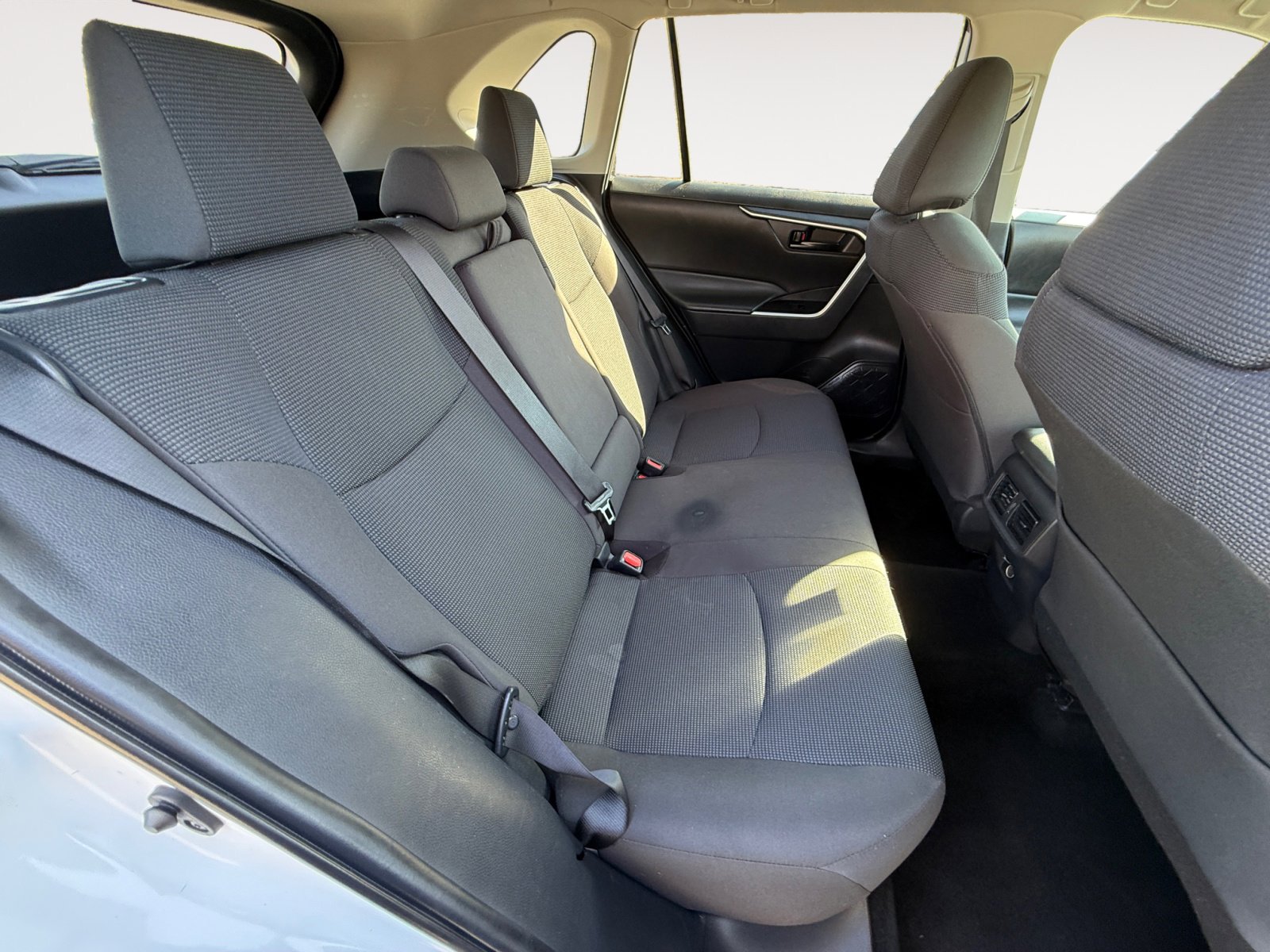 2024 Toyota RAV4 LE photo 17