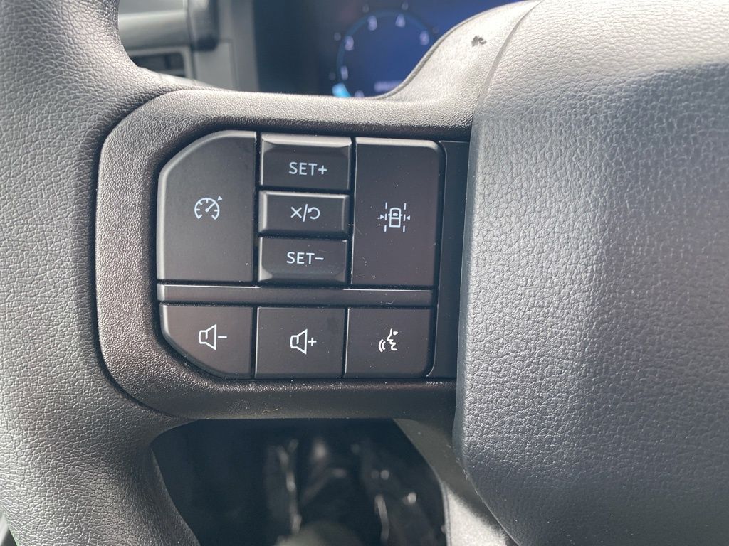 2025 Ford F-150 STX photo 16