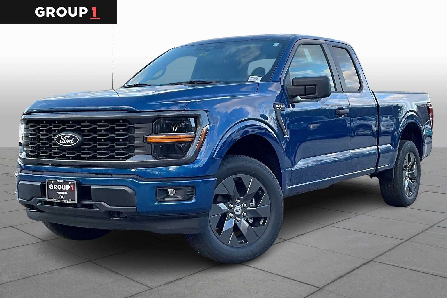 2025 Ford F-150 STX's photo