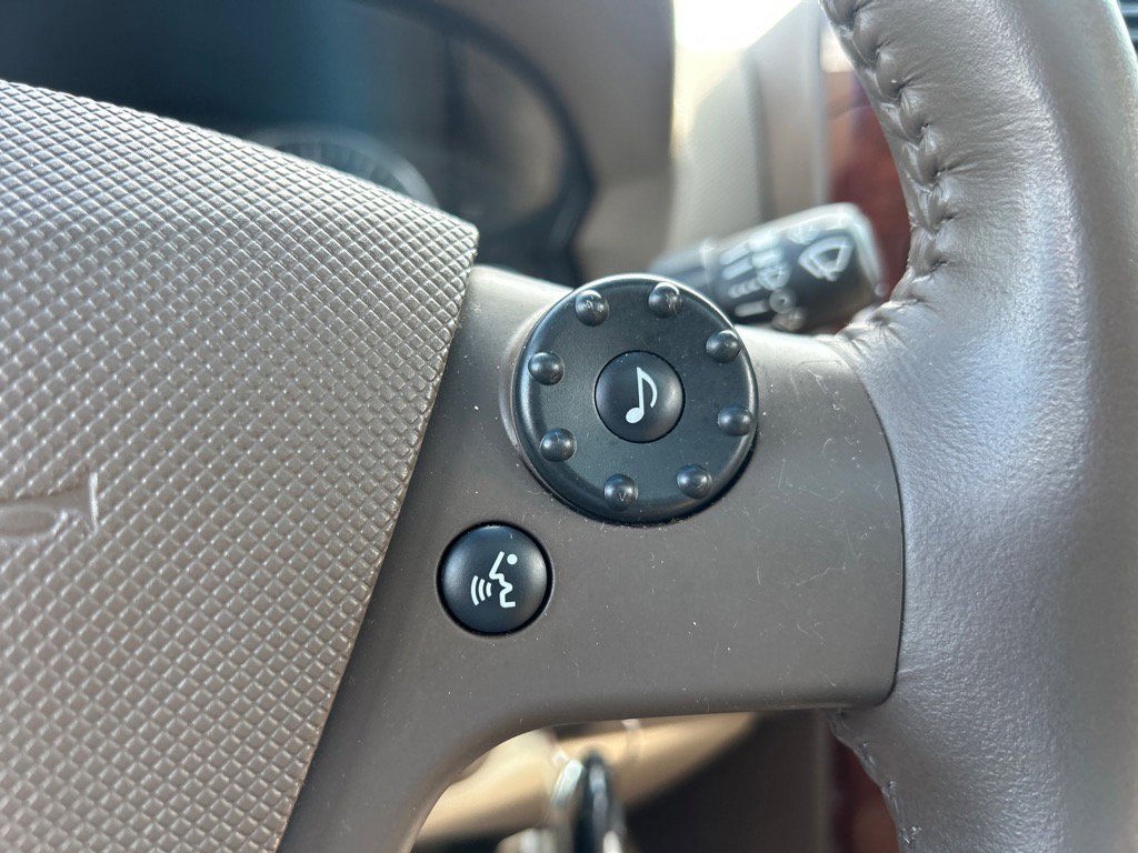 2007 Cadillac CTS Base photo 19