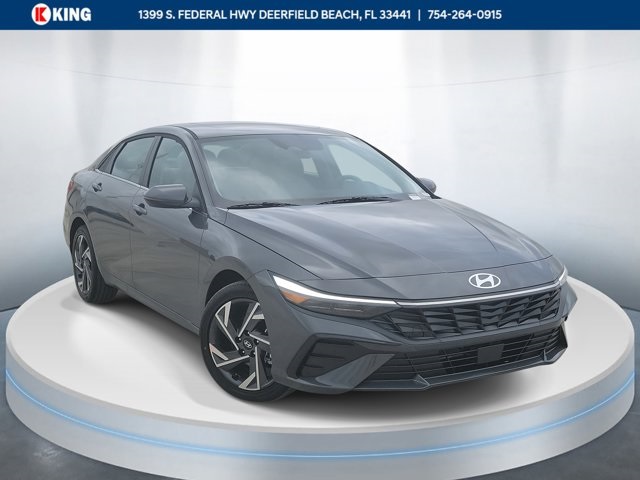 2026 Hyundai Elantra Limited's photo