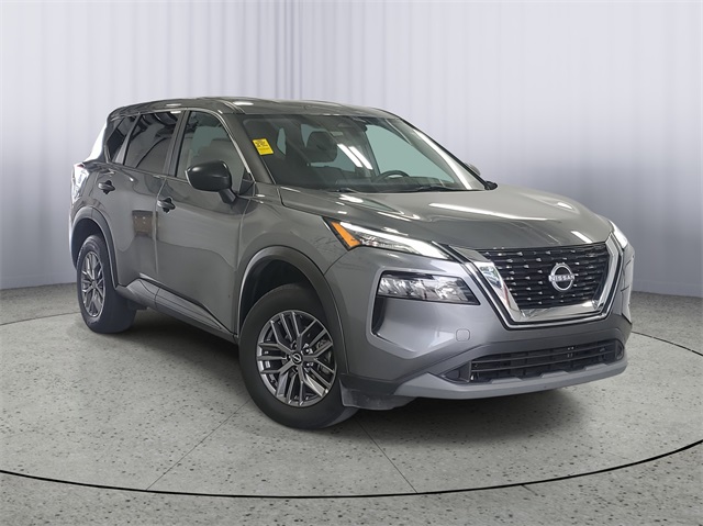 2023 Nissan Rogue S photo 2