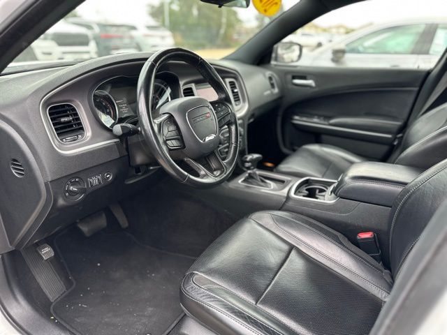 2022 Dodge Charger SXT photo 8