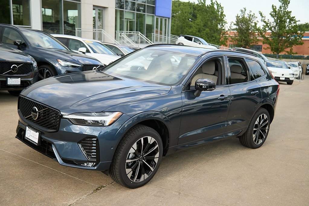 2026 VOLVO XC60 - Image 5
