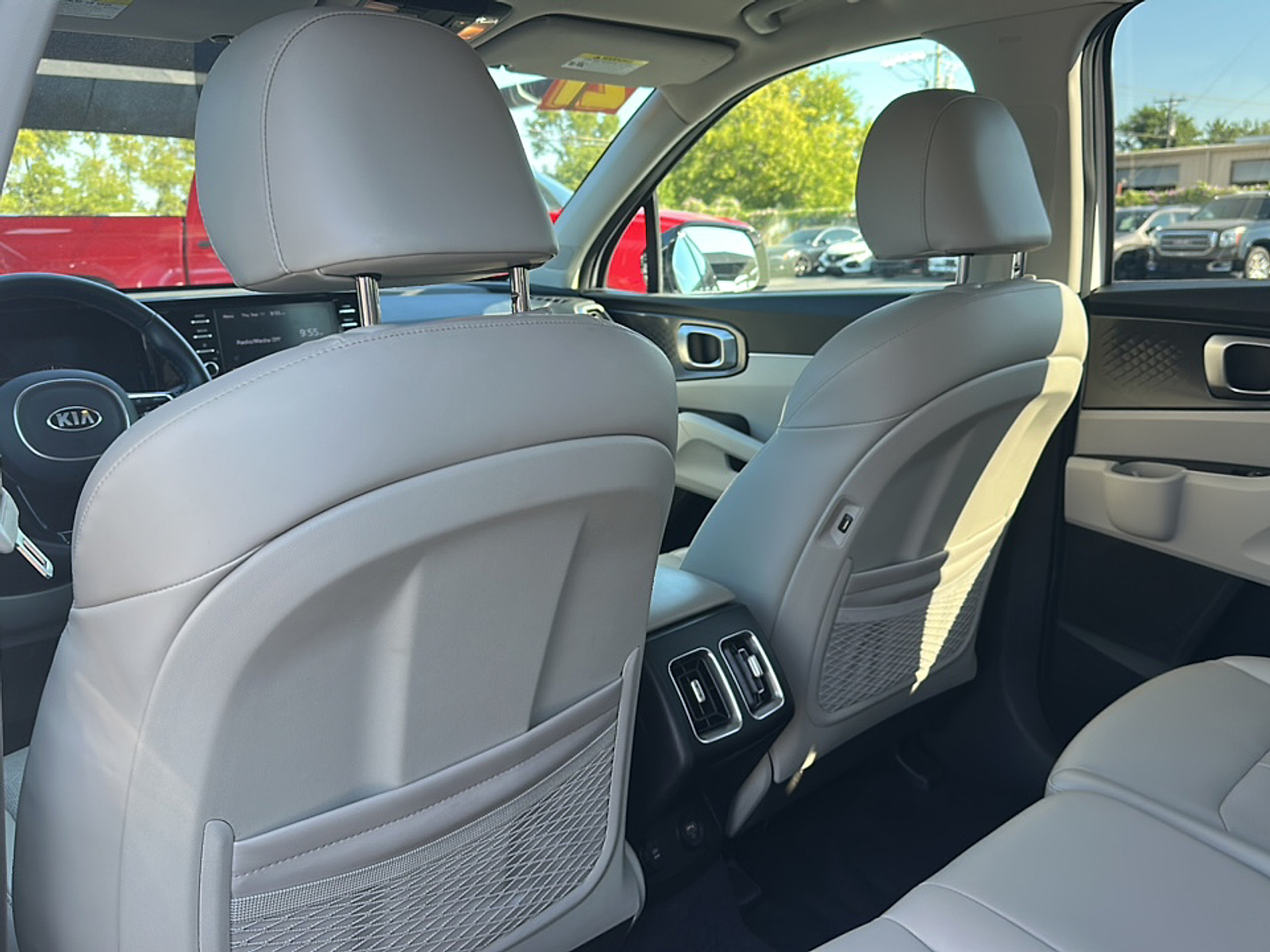 2021 Kia Sorento S photo 6
