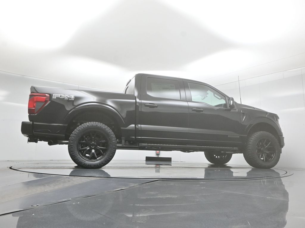 2025 Ford F-150 XLT photo 45