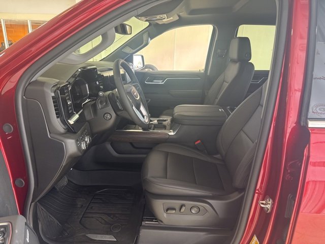 2026 Gmc Sierra 1500 SLT photo 3