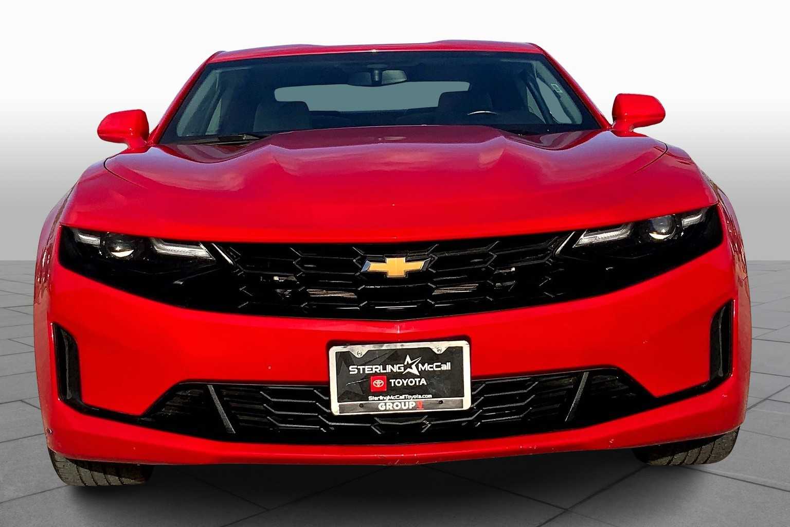 2023 Chevrolet Camaro 1LT photo 3