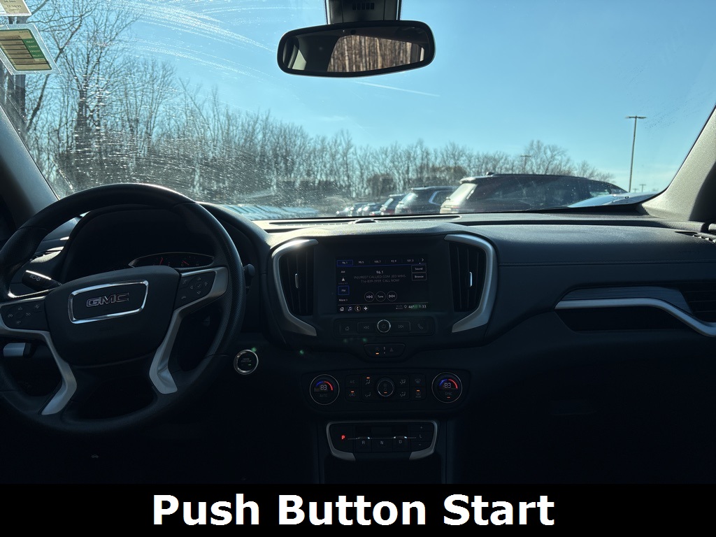 2024 Gmc Terrain SLE photo 2