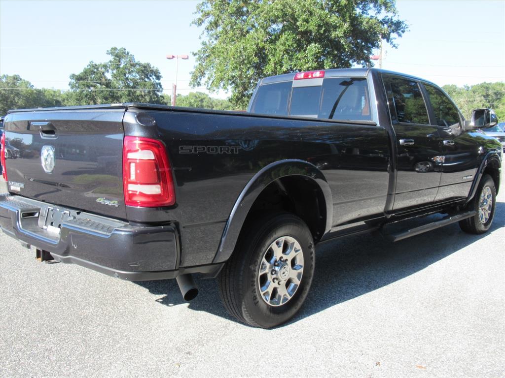 2021 Ram 3500 Laramie photo 7