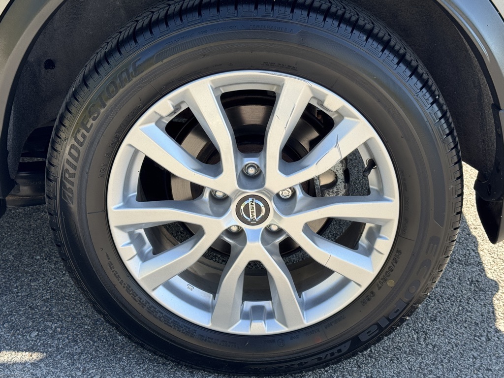 2021 Nissan Rogue Sport SV photo 9