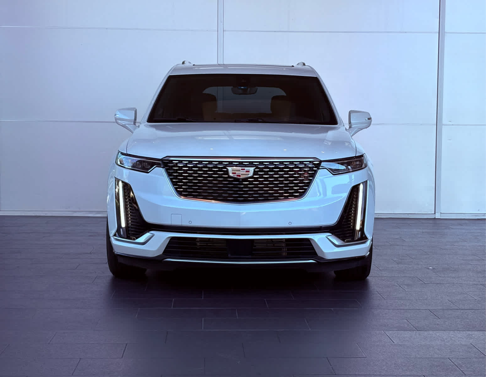 2024 Cadillac XT6 Premium Luxury photo 2
