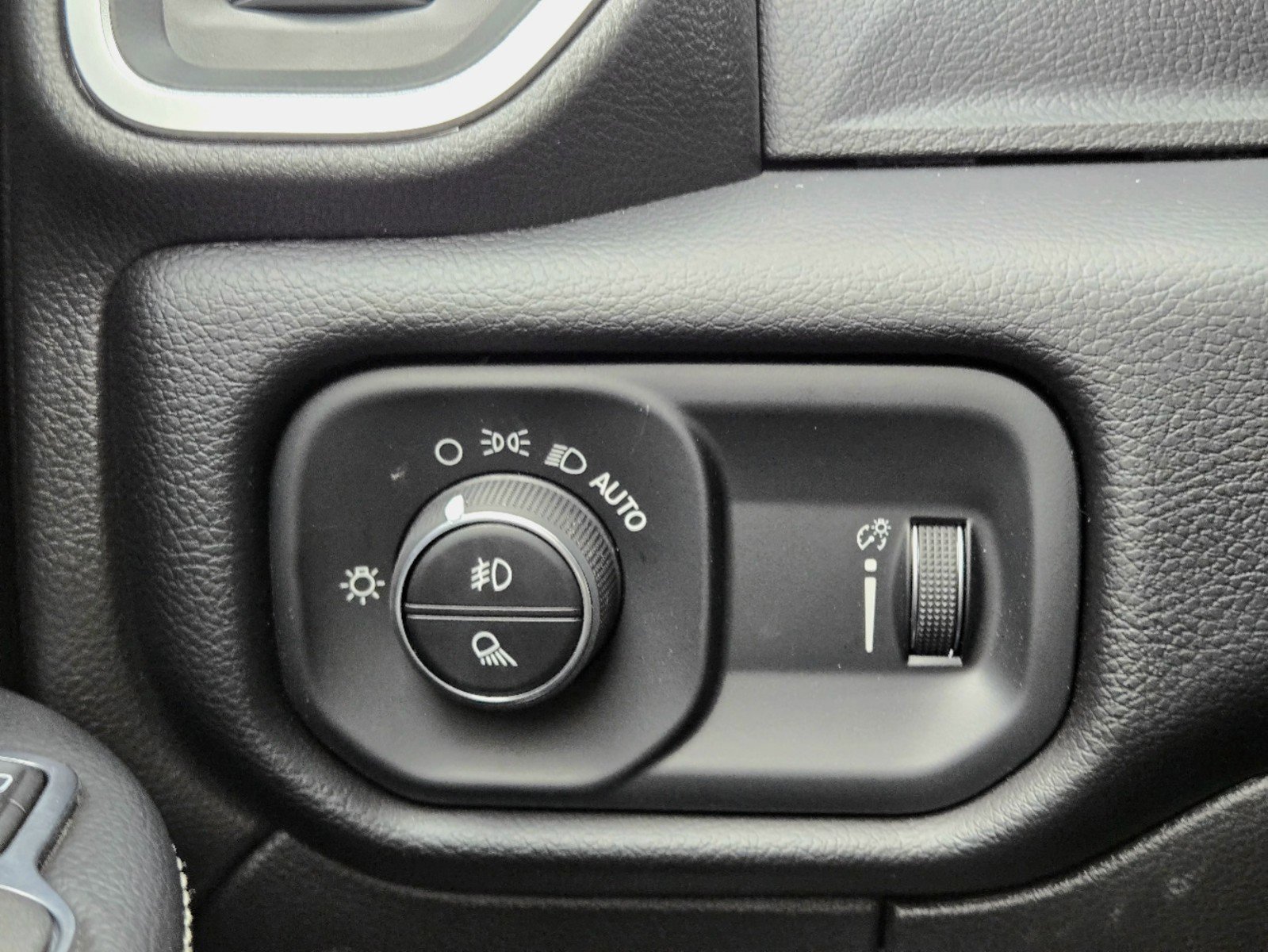 2024 Ram 2500 Big Horn photo 27