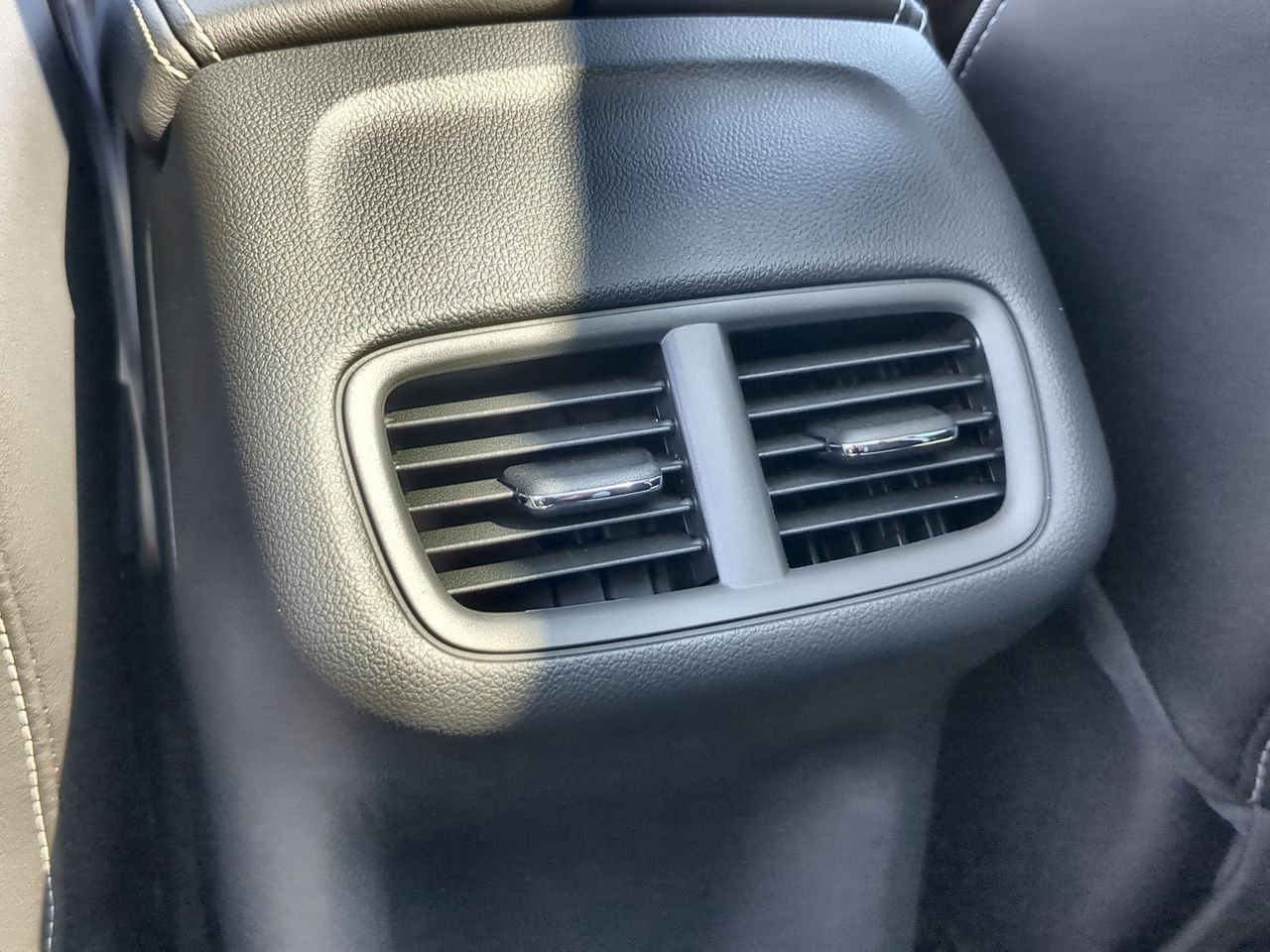 2025 Buick Envision Sport Touring photo 20