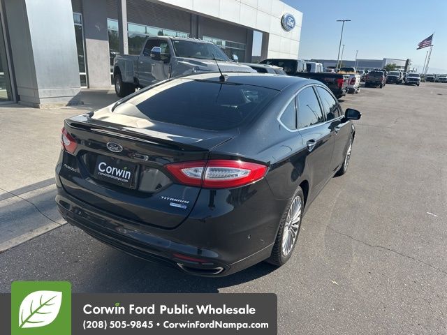 2014 Ford Fusion Titanium photo 3