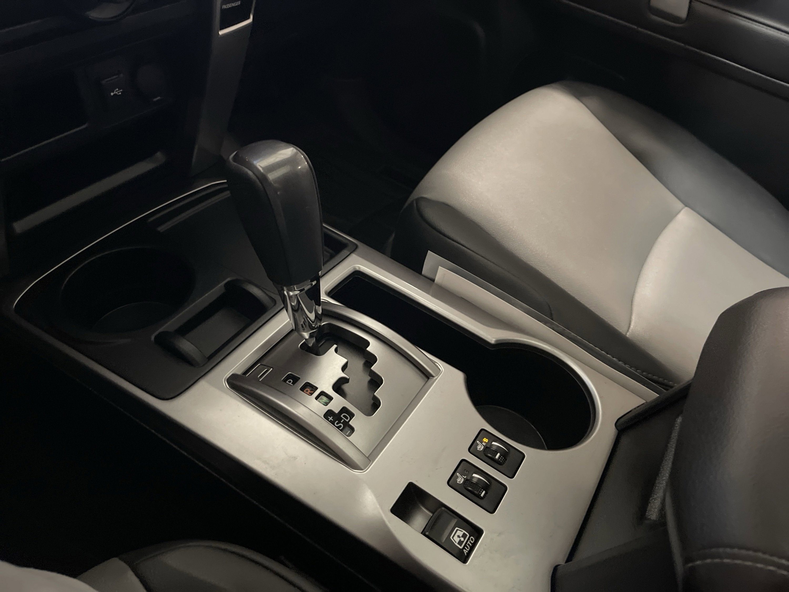 2021 Toyota 4Runner SR5 Premium photo 21