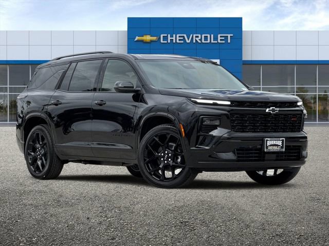 2026 Chevrolet Traverse RS photo 2