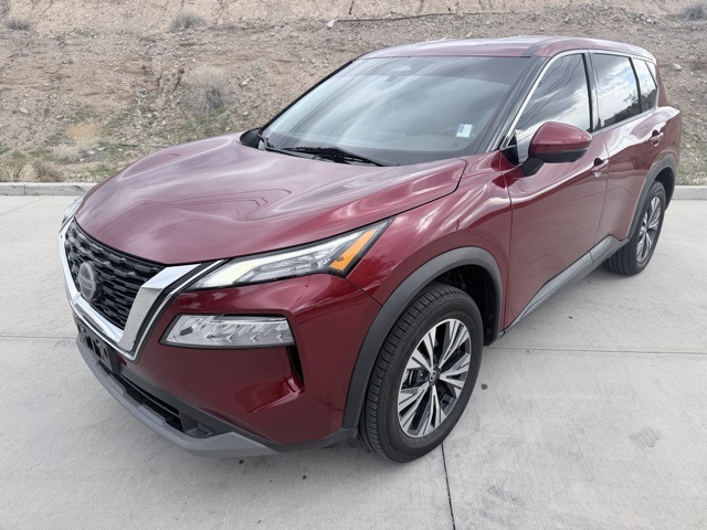 2021 Nissan Rogue SV's photo