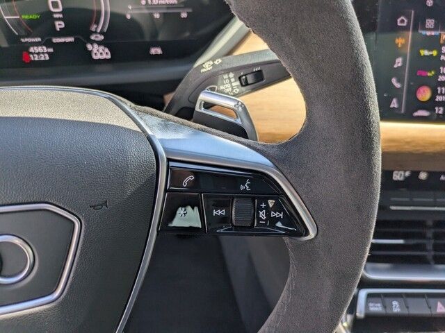 2023 Audi e-tron GT Premium Plus photo 22