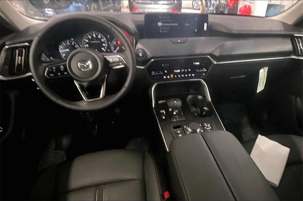 2026 MAZDA CX-90 - Image 4