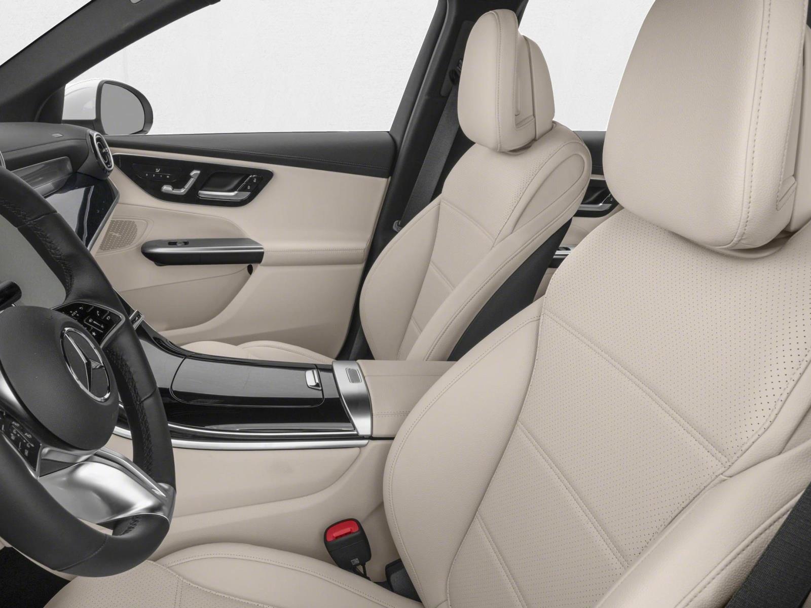 2026 Mercedes Benz GLC 300 4MATIC photo 2