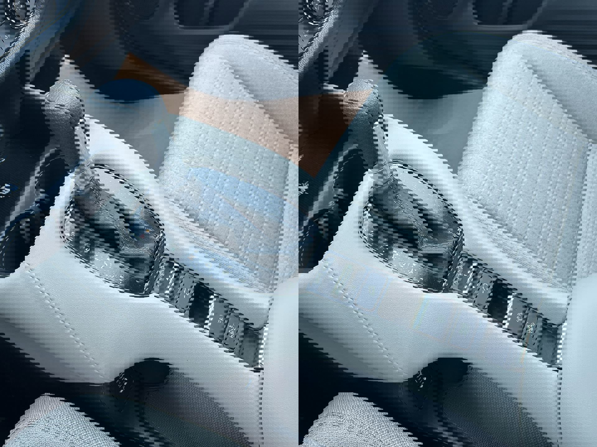 2026 Honda HR-V LX photo 20