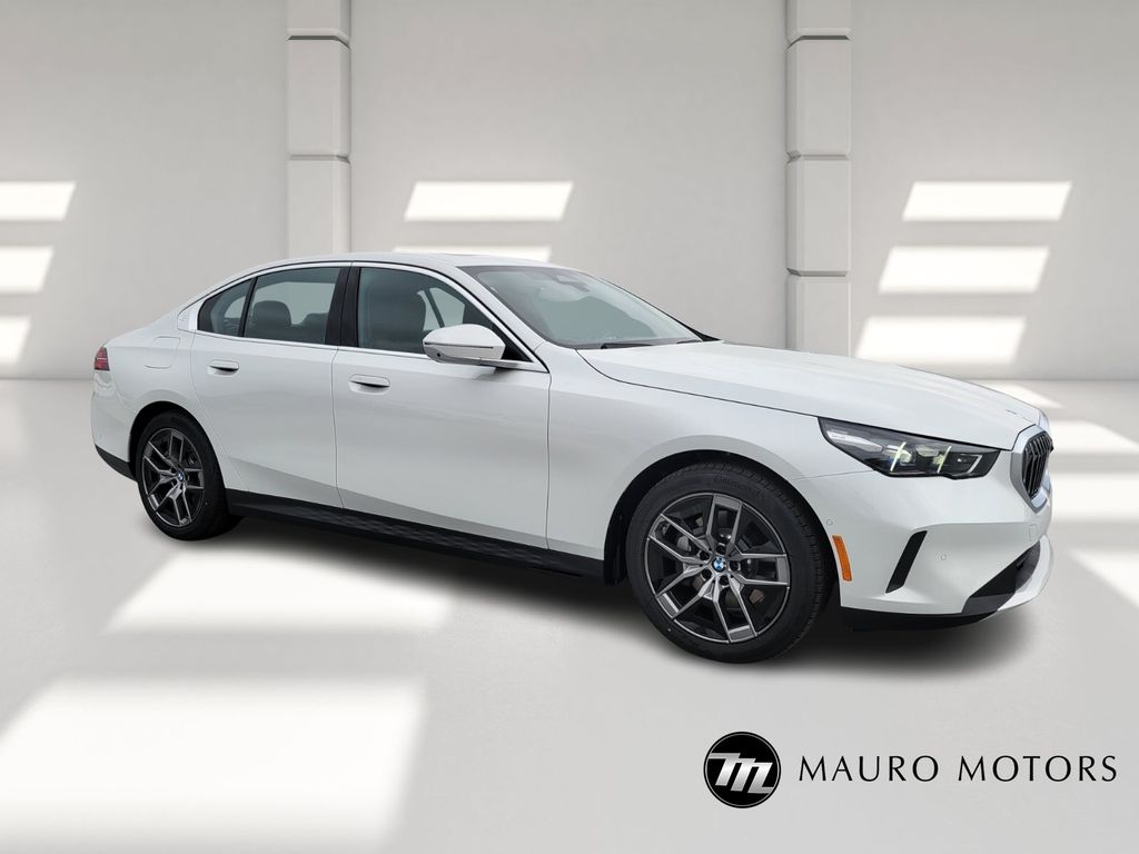 2026 BMW 5 Series 530i's photo