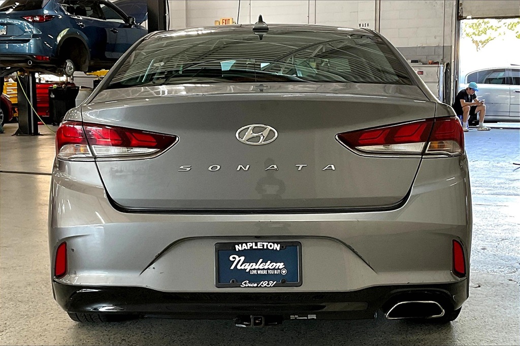2019 Hyundai Sonata SEL photo 3